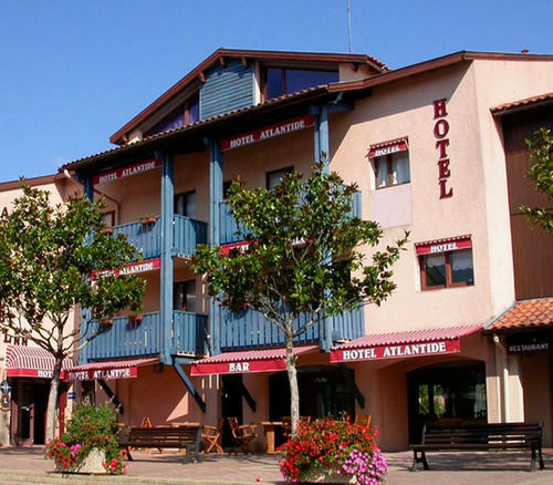 Hotel Atlantide Biscarrosse Exterior photo